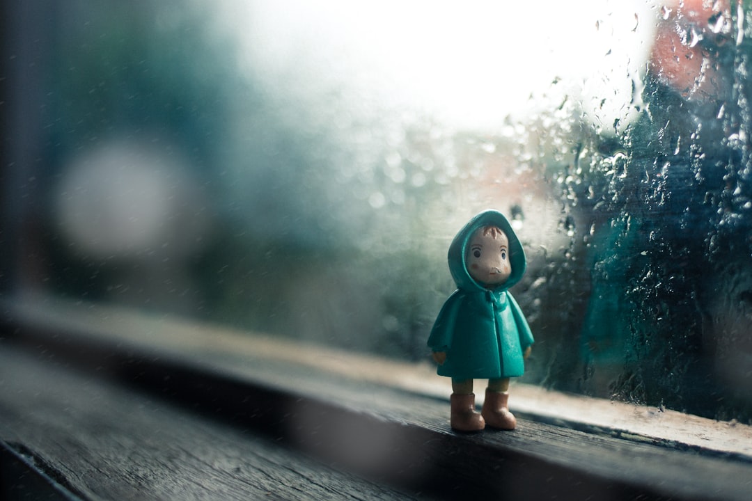 晴雨兼用折りたたみ日傘の徹底比較【2025年版】防水性能と使い勝手を検証
